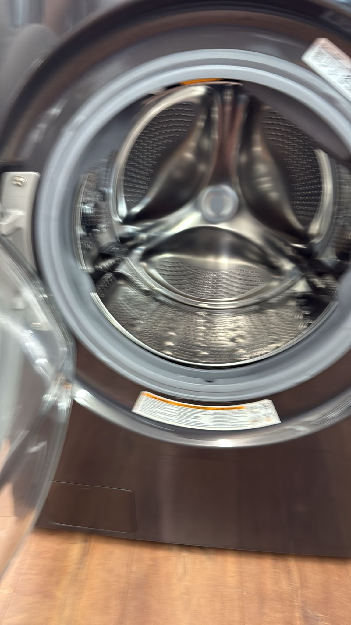 LG New 27 Inch Smart Front Load Washer/ Dryer Combo - Image 2