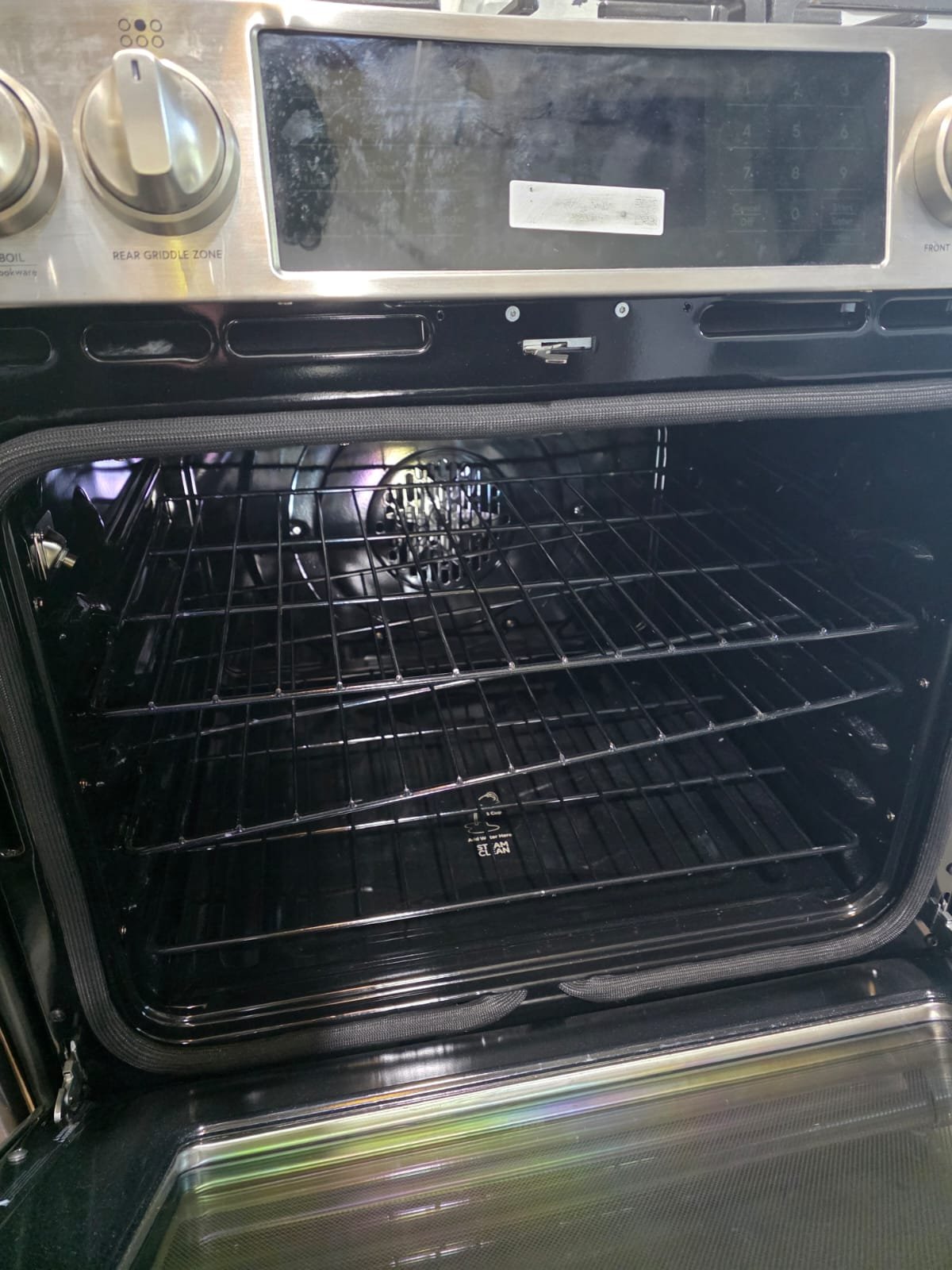 GE CAFE NEW GAS RANGE STAINLESS STEEL WITH WARRANTY - Image 2