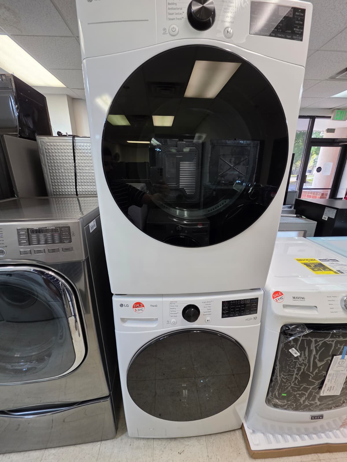 LG NEW ELECTRIC FRONT LOAD WASHER DRYER SET WITH WARRANTY