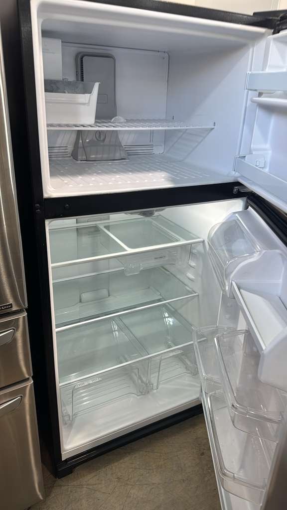 WHIRLPOOL USED TOP BOTTOM REFRIGERATOR WITH WARRANTY - Image 2